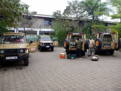 Getting ready to begin the safari portion of the trip