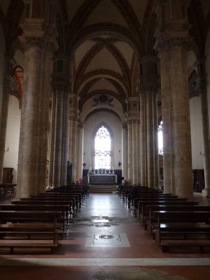 The nave of the Pienza Cathedral