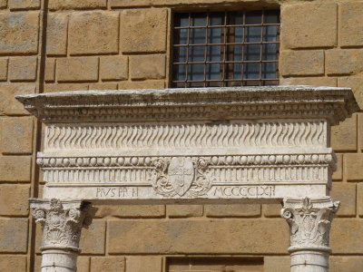 Dedicated to Pope Pius II in 1462 (He was born in Pienza in 1405)
