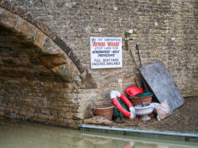 Approaching Aynho Wharf