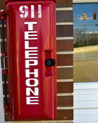 Red 911Telephone Box