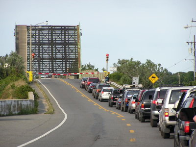 The only traffic light on Marthas Vineyard .jpg