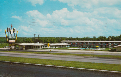 Rio Hotel Tulsa.jpg