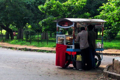 Pani puri seller, Cubbon Park, Bangalore