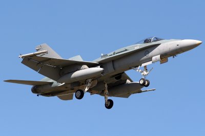 RAAF Hornets WLM 22 Aug 06