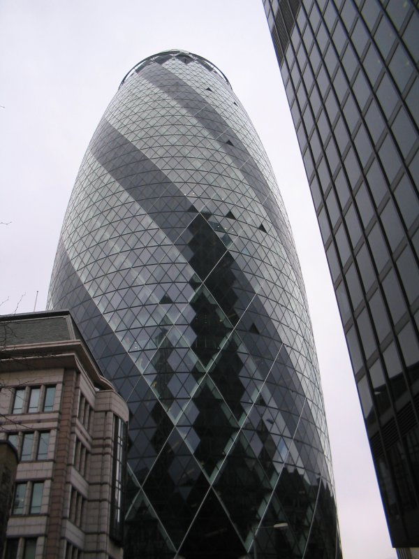 London City, Swiss Re Tower