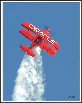 Team Oracle Stunt Plane 