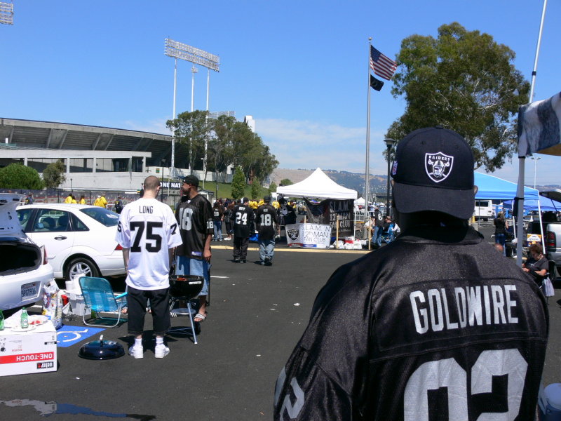 49ers at Raiders