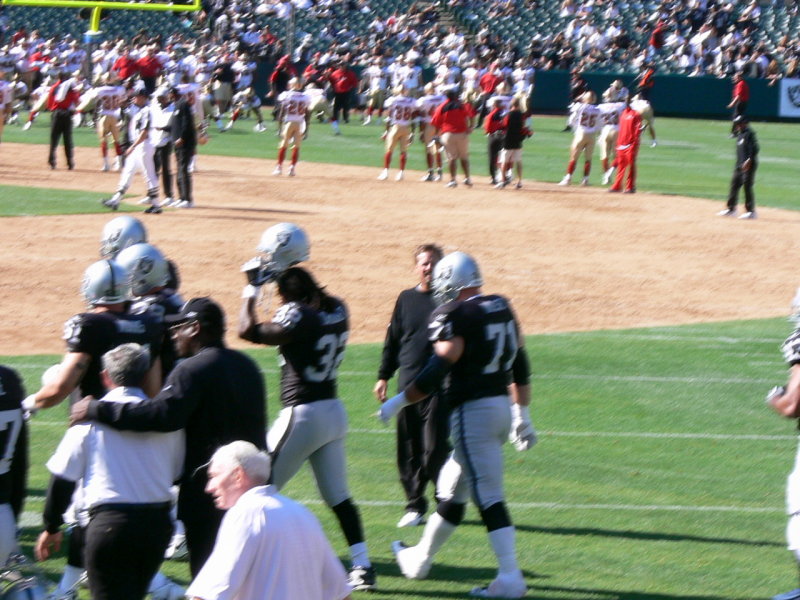 49ers at Raiders