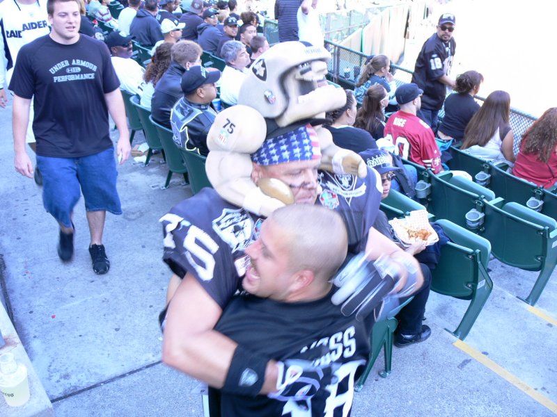 49ers at Raiders