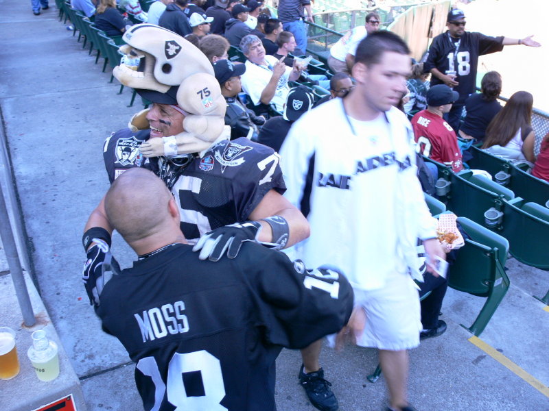 49ers at Raiders