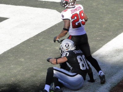 TB12-060.jpg