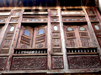 Carved lattice work on balcony