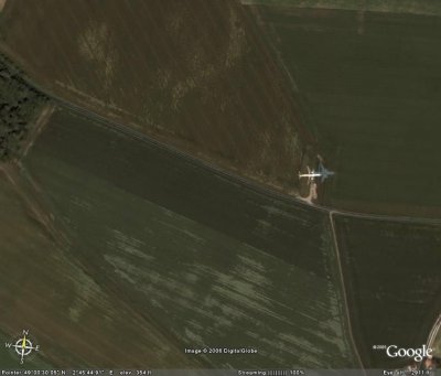 Another Ghost Plane outside Paris.jpg