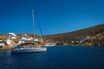 lunch stop at the northend of Sifnos