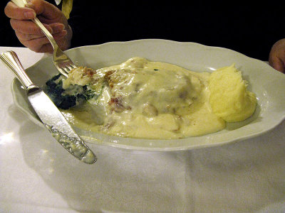 Cotoletta (scaloppina) in a cream sauce  .. 5030