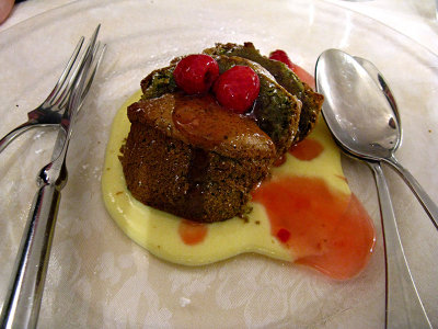 Dessert: Pistachio cupcake ..6353