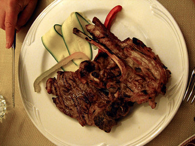 Grilled lamb steaks .. 6455