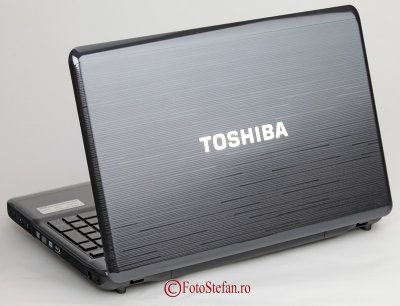 Toshiba Satellite P755-12G_4.jpg