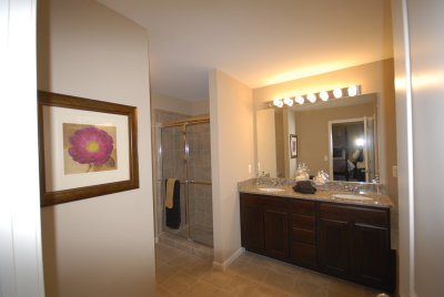 22 Master Deluxe Bath