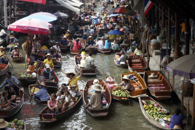 Floating Market 