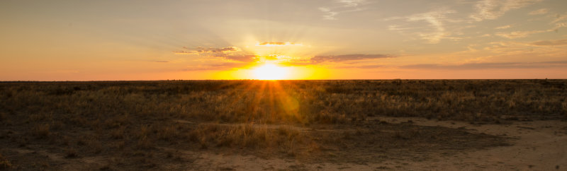 Conargo plains sunset 2 of 2.jpg