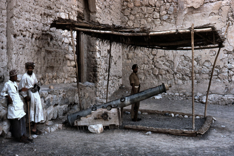1960 - Nizwa Fort - ScanOman205