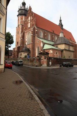 Krakow Corpus Christi Church.JPG