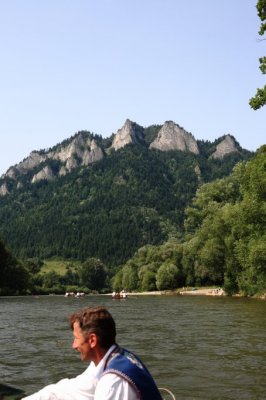 Pieniny boatman.JPG