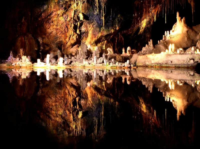 The Saalfeld Fairy Grottoes II.jpg
