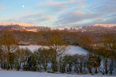 moon rising over the Malvern Hills