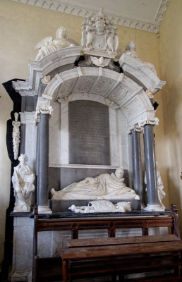 Memorial to 1st Earl of Coventry d1639