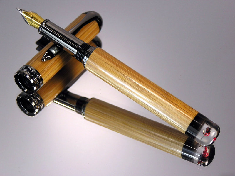 Tonkin Cane Bamboo Fly Rod Closed End with Fly Black Titanium Fountain Pen