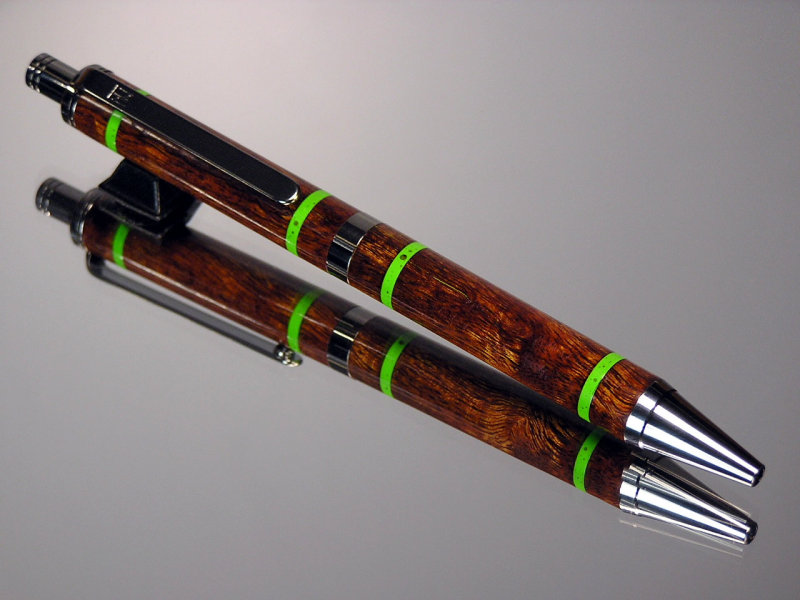 Desert Ironwood with Lime Green Bands Gel or Ballpoint Click Pen Black Titanium Hardware
