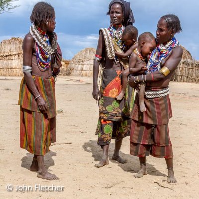Arbore Women