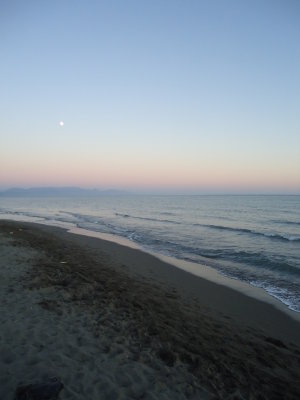 Sunset in Velipoja beach 