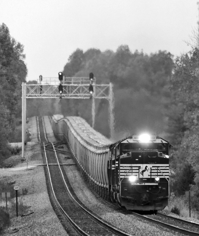 Southbound 50A stretches out over the hills at Gradison 