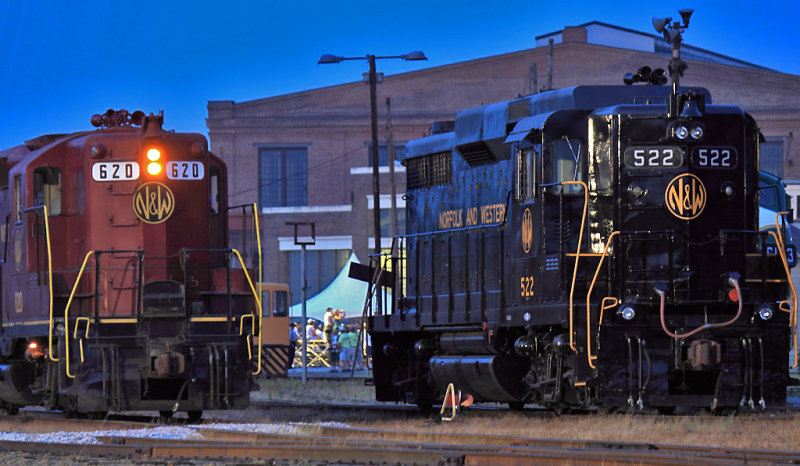 A pair of N&W EMD vets together again 