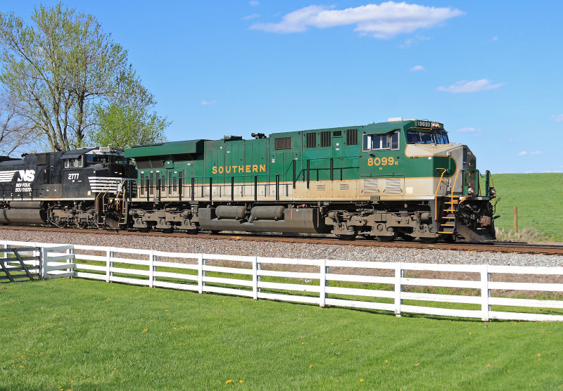 Eastbound 23G with Southern 8099 on the point, passing through Vanarsdale Ky 