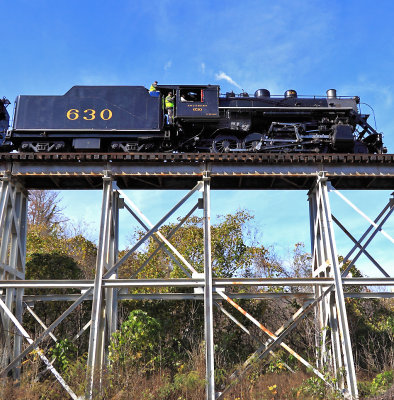 The former TC bridge over the Emory river feels the weight of a steam locomotive for the first time in decades. 