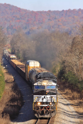 NS 143 leaves the mountains behind as they start down the valley just South of Emory Gap 