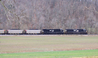DPU's on PAL LSX1 in the valley near Horse Branch, KY 