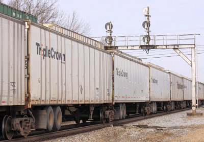 Northbound Triplecrown 264 at Junction City 