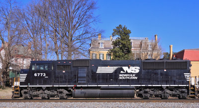 NS 112 at CP Tatem, the Western end of the Louisville District in New Albany Indiana 