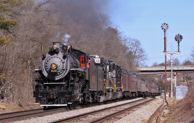 Westbound at Wysor, cresting the long climb out of the New River Valley