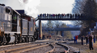 An admiring crowd greets 630 at Abington