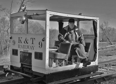 Bill Johnson and his restored K&T motocar #9 at Stearns 