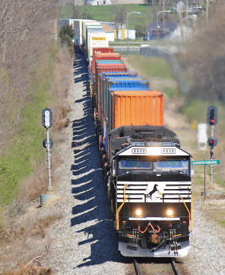 NS 6939, a SD60E with the new cab design, leads train 223 out of Harrodsburg Ky 