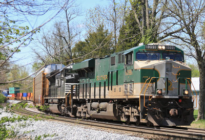 Southern 8099 on NS 23G at East Tucker, Ky 