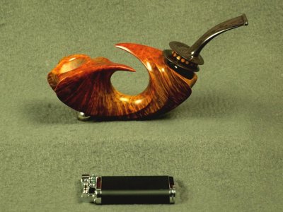 *CP - NFS* Das Spiel mit Flächen und Kanten (buchstäblich) auf die Spitze getrieben: Horn-Variante von ANDREY SAVENKO